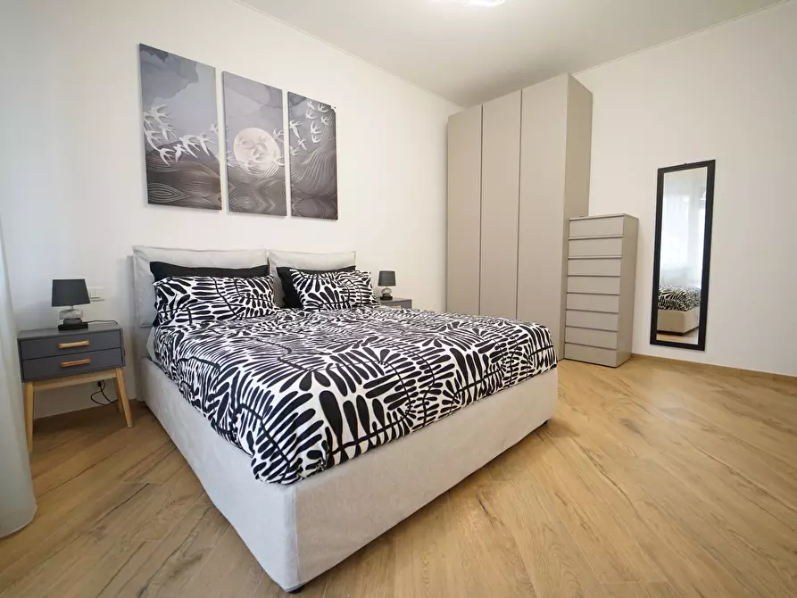 Immagine 14 di Trilocale in affitto  a Chiavari