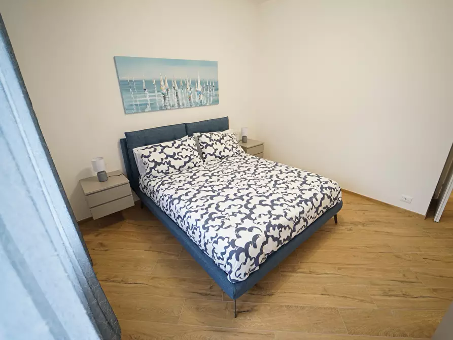 Immagine 23 di Trilocale in affitto  a Chiavari