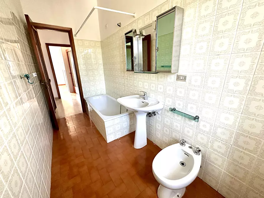 Immagine 16 di Quadrilocale in vendita  in Via Piacenza 440D a Chiavari