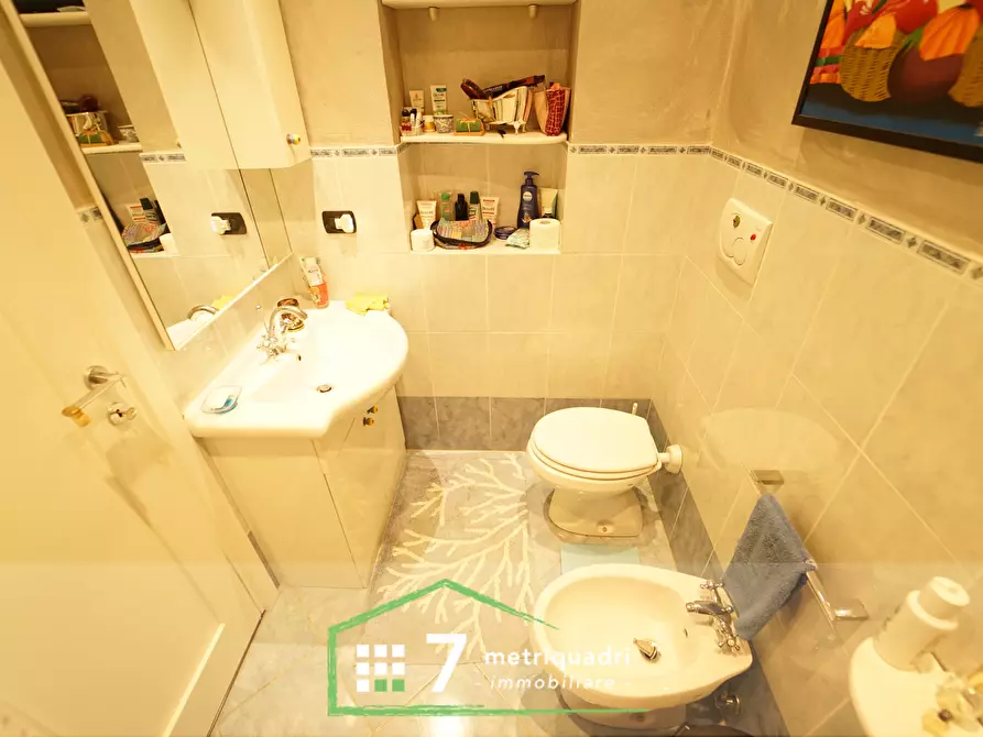 Immagine 17 di Bilocale in affitto  a Chiavari