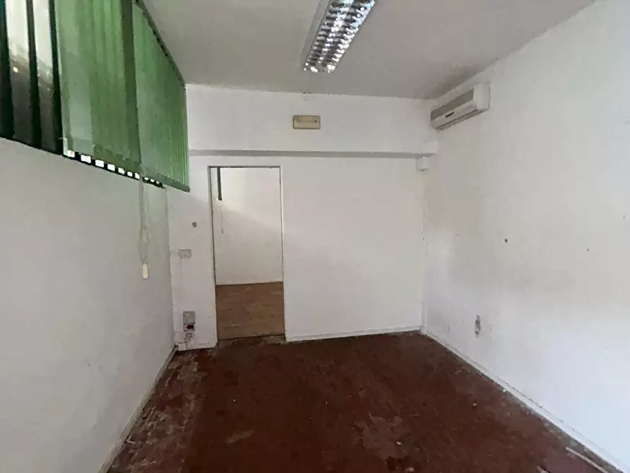 Immagine 2 di Capannone industriale in vendita  in Via Stefano Buonsignori a Firenze