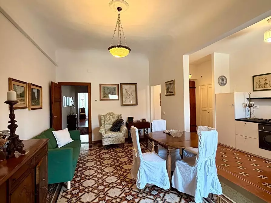 Immagine 15 di Quadrilocale in affitto  in Via Giuseppe Garibaldi a Firenze