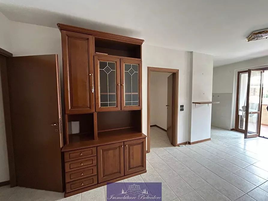 Immagine 1 di Bilocale in vendita  in Via Tifariti a Lastra A Signa