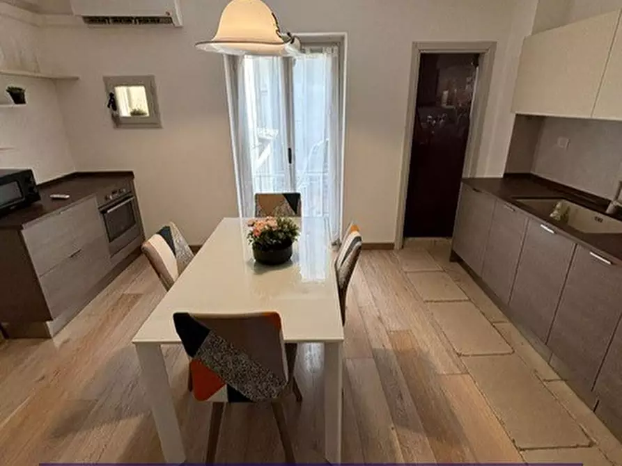 Immagine 16 di Quadrilocale in affitto  in Borgo Ognissanti a Firenze