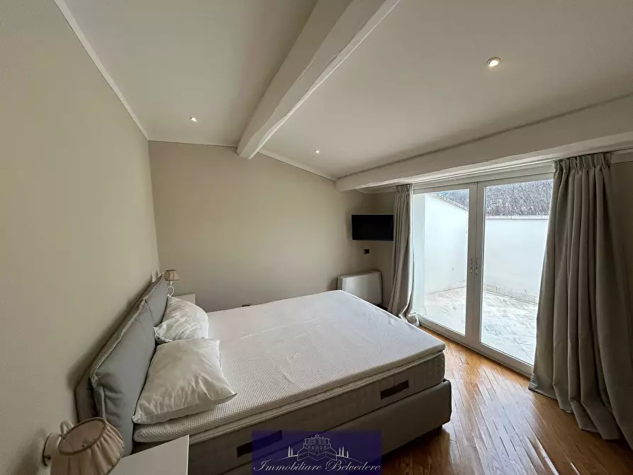 Immagine 12 di Quadrilocale in affitto  in Piazza Francesco Ferrucci a Firenze