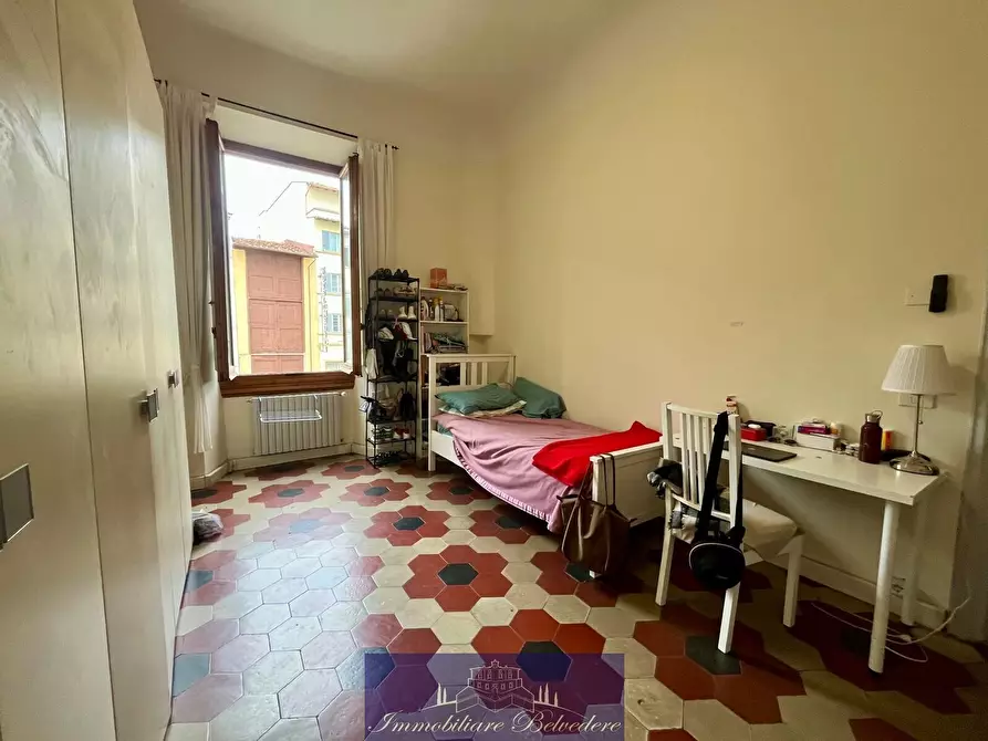 Immagine 13 di Trilocale in affitto  in Via Garibaldi a Firenze