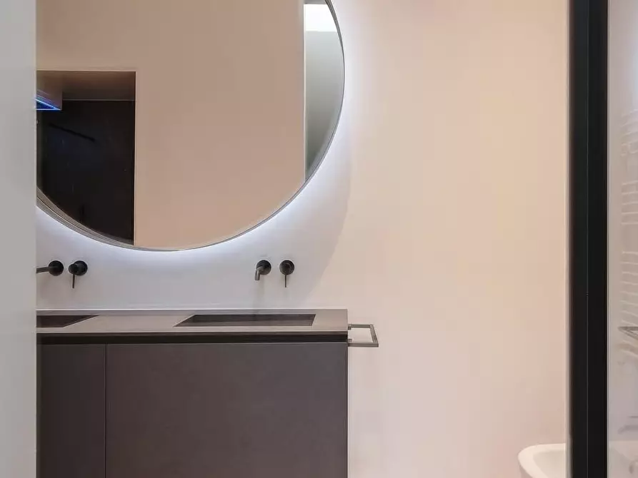 Immagine 4 di Appartamento in vendita  in Via Manni a Firenze