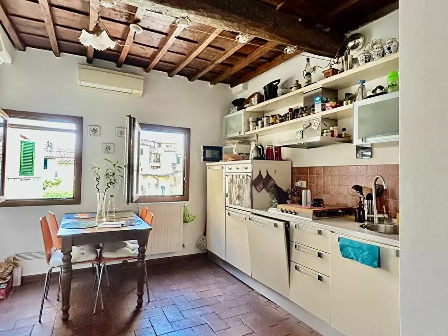 Immagine 8 di Bilocale in vendita  in Via del Campuccio a Firenze