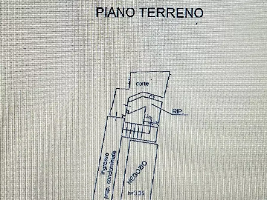 Immagine 9 di Locale commerciale in vendita  in Via Mino a Firenze