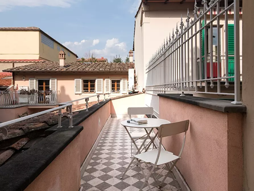 Immagine 13 di Trilocale in affitto  in Via Caracciolo a Firenze
