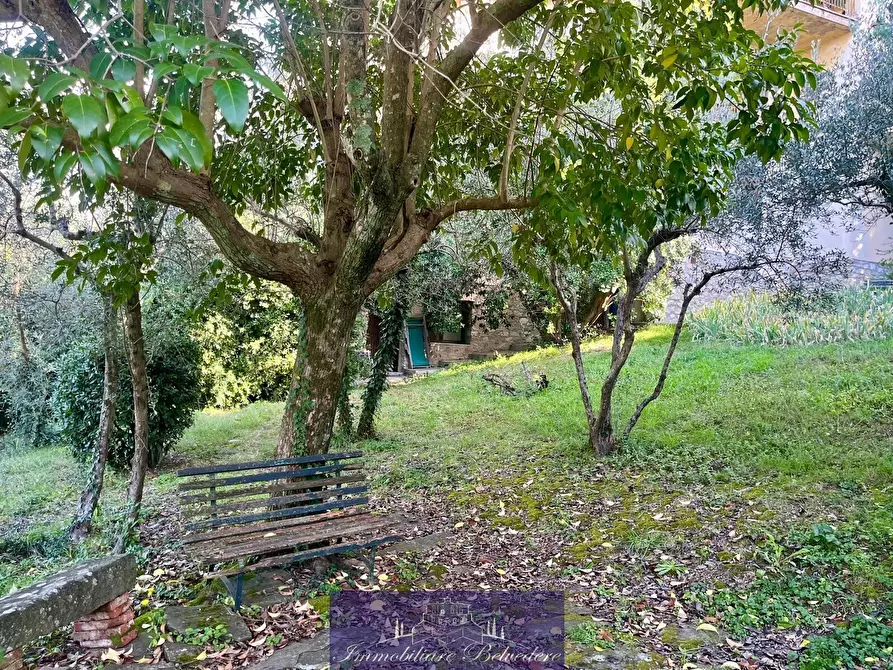 Immagine 12 di Quadrilocale in vendita  in Via Desiderio da Settignano a Firenze