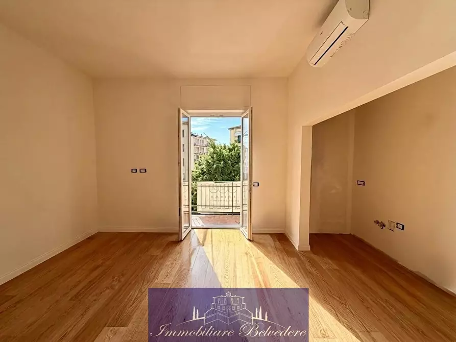 Immagine 1 di Trilocale in vendita  in Via Centostelle a Firenze