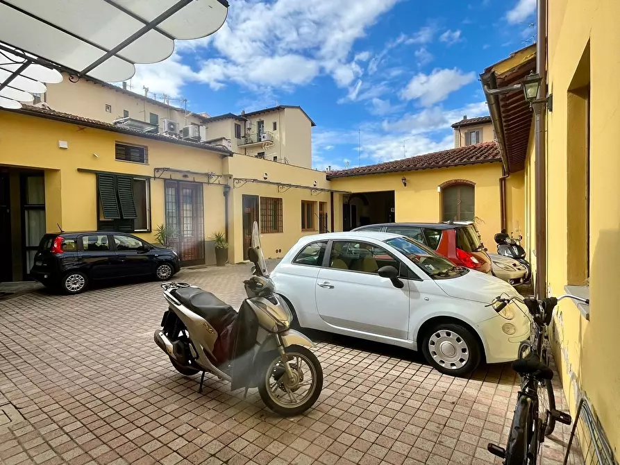 Immagine 3 di Bilocale in vendita  in Piazza Tanucci a Firenze