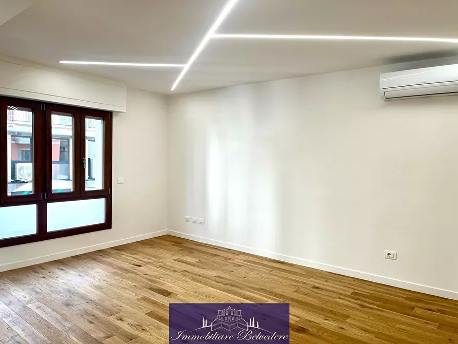 Immagine 2 di Trilocale in vendita  in Via Arnolfo a Firenze