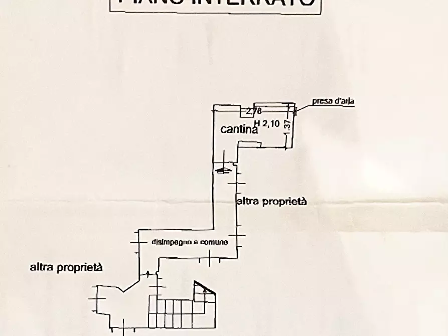Immagine 14 di Trilocale in vendita  in Via Magenta a Firenze