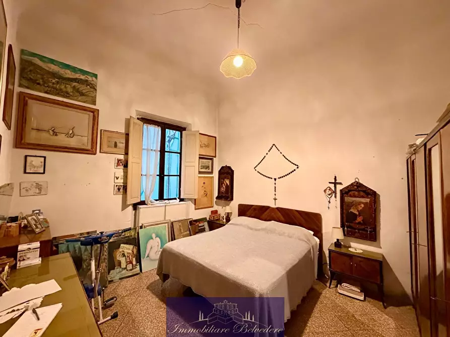 Immagine 19 di Appartamento in vendita  in Piazza Santa Trinita a Firenze