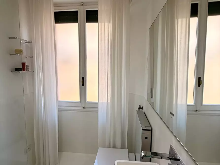 Immagine 15 di Trilocale in vendita  in Via Atto Vannucci a Firenze
