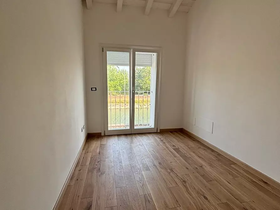 Immagine 9 di Appartamento in vendita  in Via Fossa Abate a Camaiore