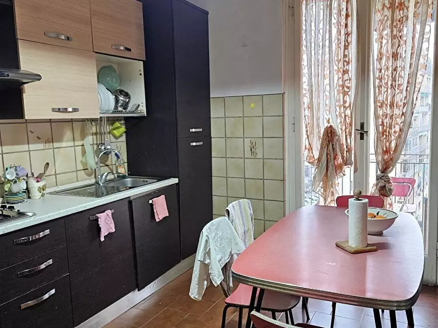 Immagine 5 di Quadrilocale in vendita  in Via Doni a Firenze