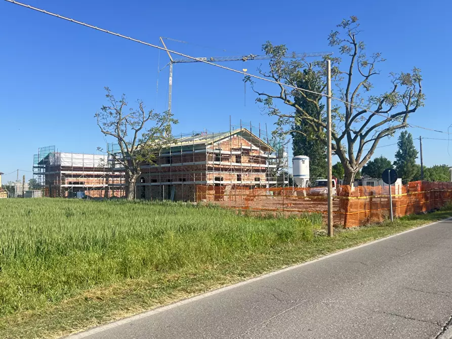 Immagine 3 di Casa bifamiliare in vendita  in Via del Papa 1580 a Crevalcore