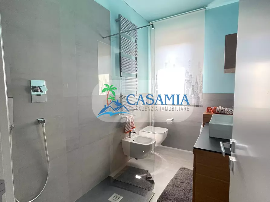 Immagine 15 di Quadrilocale in vendita  a Altidona