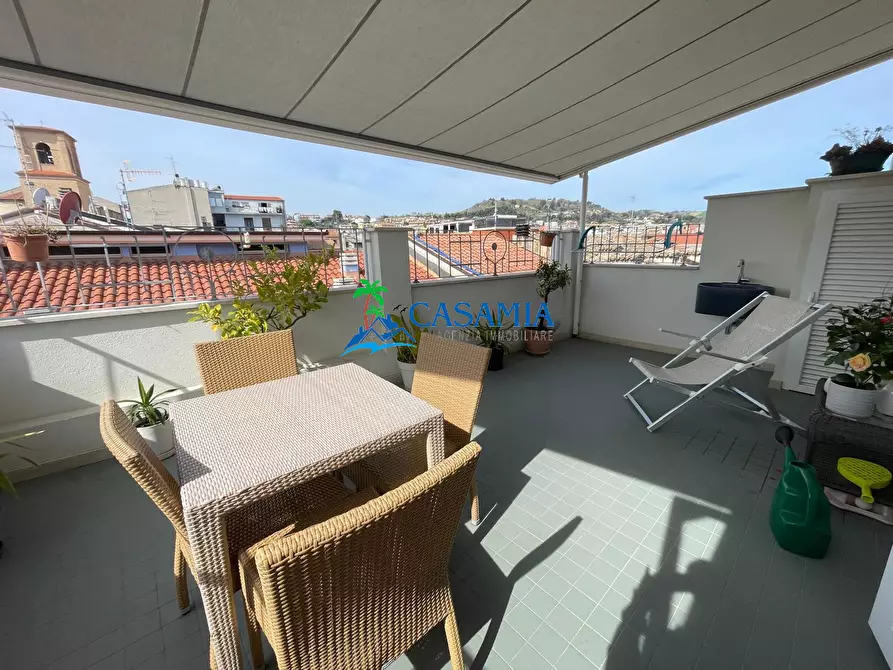 Immagine 5 di Casa indipendente in vendita  in Via Volturno 42 a San Benedetto Del Tronto