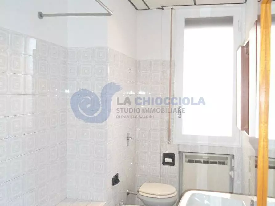 Immagine 4 di Bilocale in affitto  a Bologna