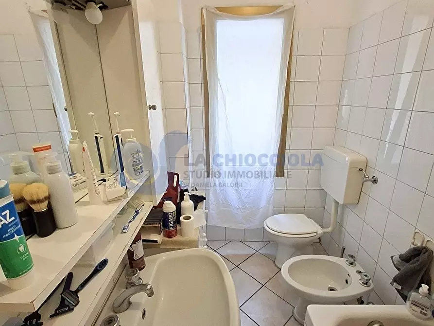 Immagine 26 di Quadrilocale in affitto  in Via Foscolo a Bologna