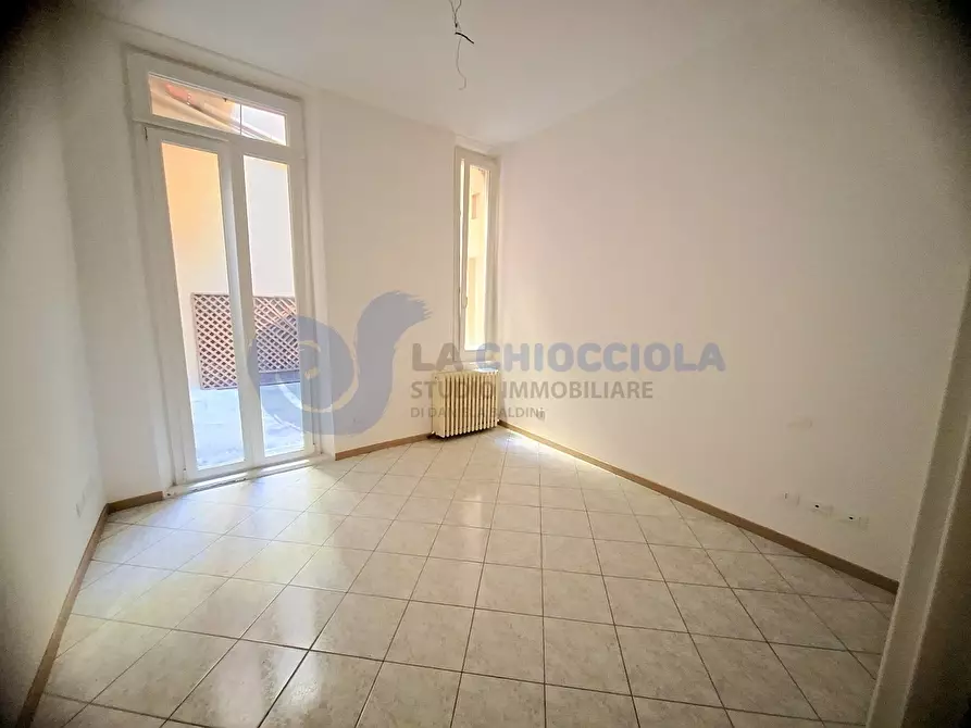 Immagine 36 di Ufficio in vendita  a Bologna