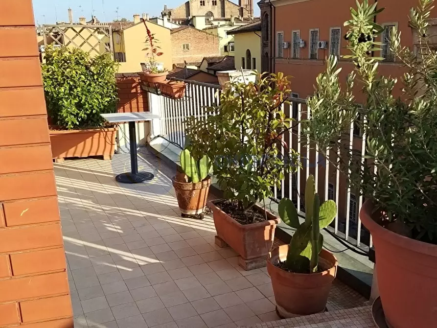 Immagine 4 di Attico in affitto  in Via del Pratello a Bologna