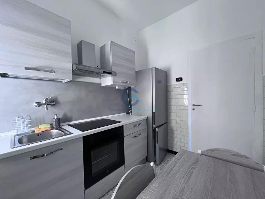 Immagine 5 di Stanza singola in affitto  a Catanzaro