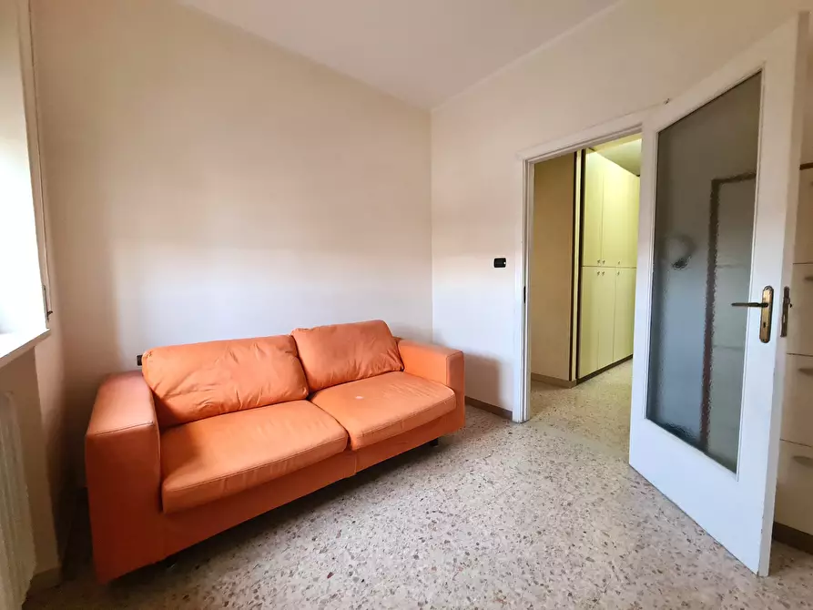 Immagine 12 di Stanza singola in affitto  a Catanzaro