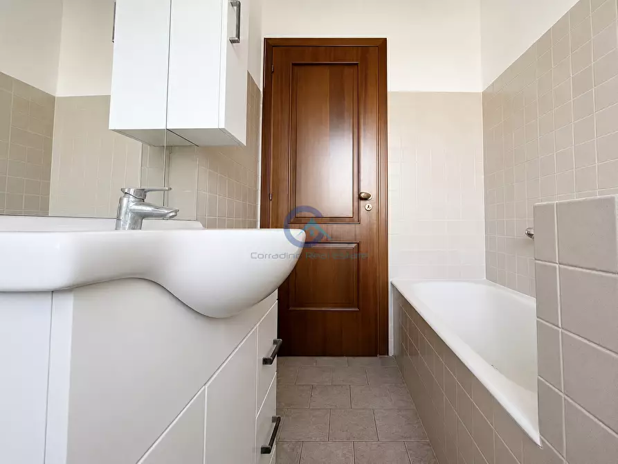 Immagine 9 di Casa indipendente in vendita  in Via Toscana 8c a Catanzaro