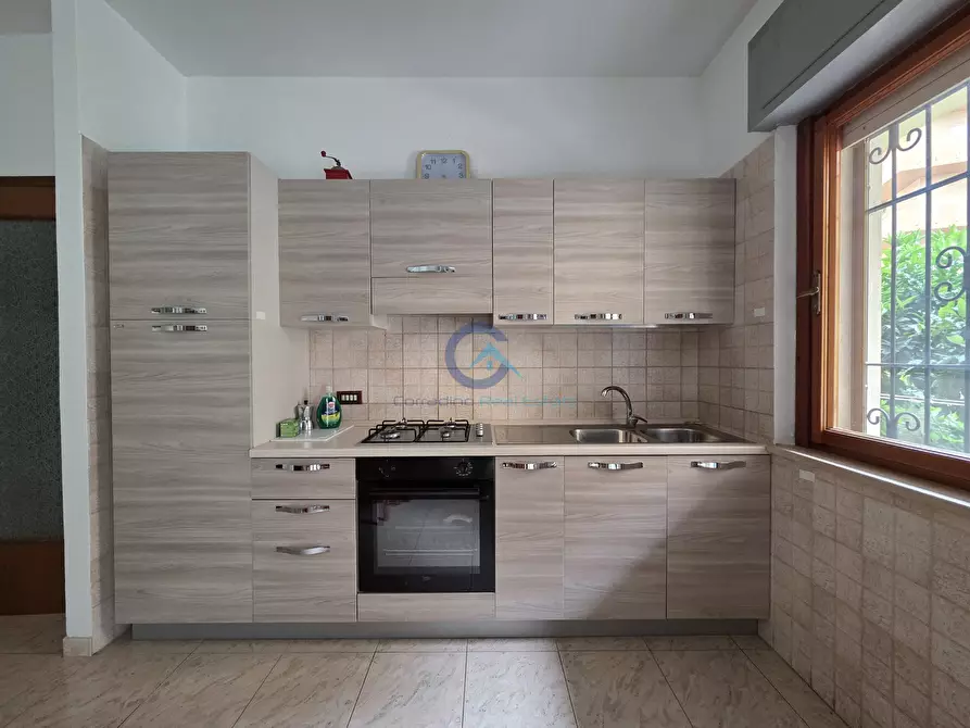 Immagine 4 di Quadrilocale in affitto  a Catanzaro