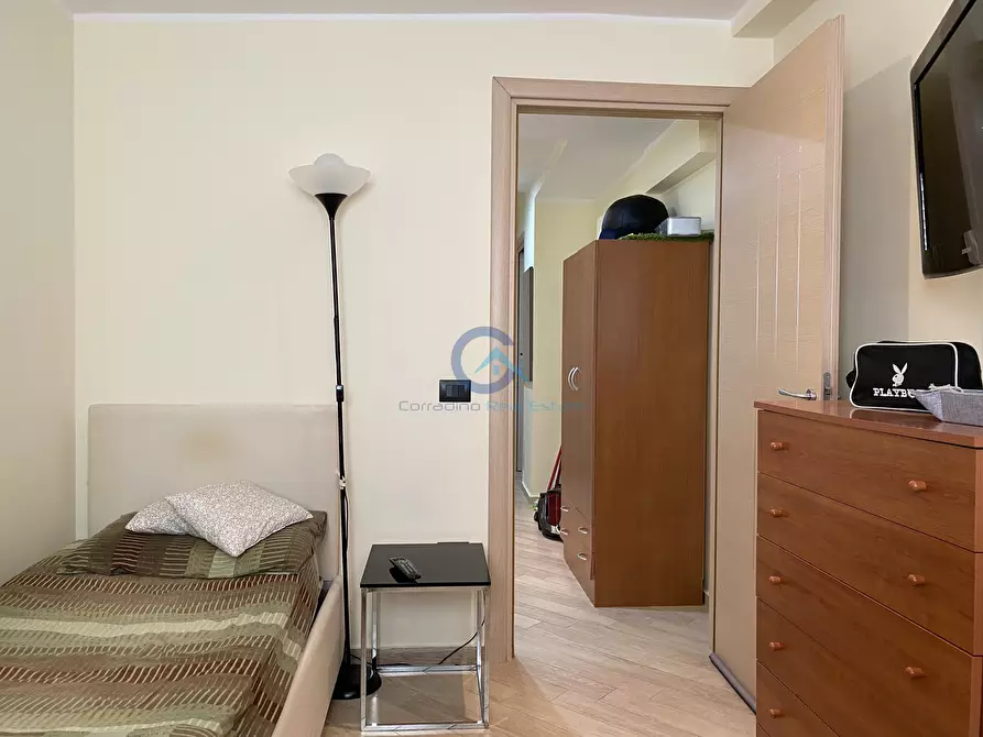 Immagine 13 di Attico in affitto  a Catanzaro