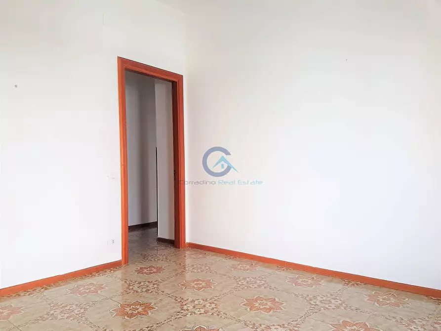 Immagine 9 di Bilocale in affitto  in Via Caprera a Catanzaro