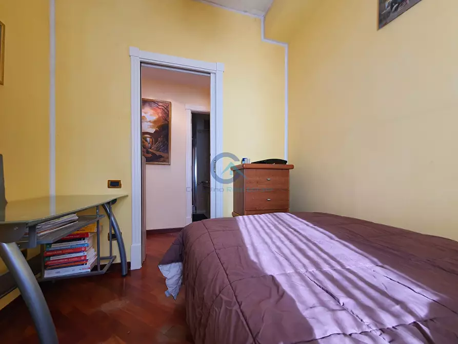 Immagine 15 di Trilocale in affitto  a Catanzaro