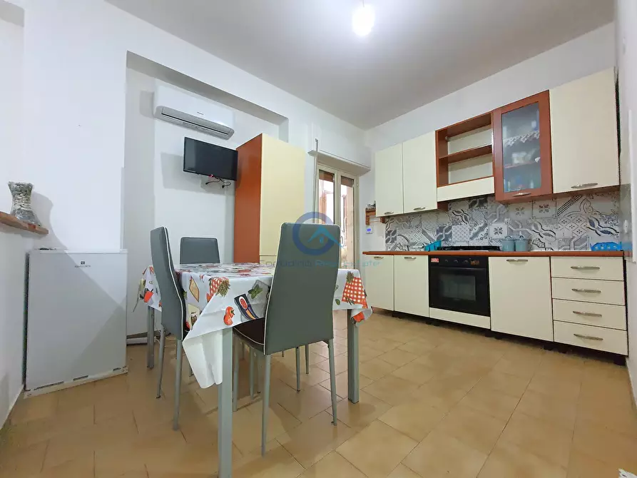 Immagine 6 di Stanza singola in affitto  a Catanzaro