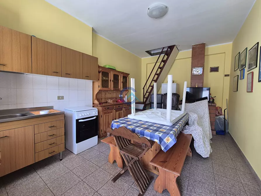 Immagine 14 di Casa trifamiliare in vendita  in VIA DELLE ORCHIDEE 13 a Squillace