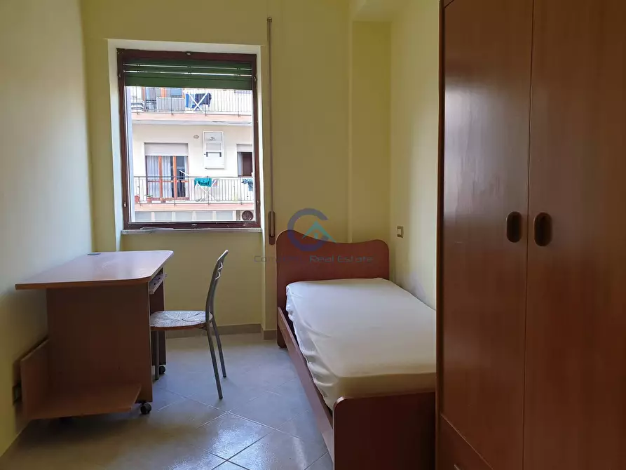 Immagine 6 di Stanza singola in affitto  a Catanzaro