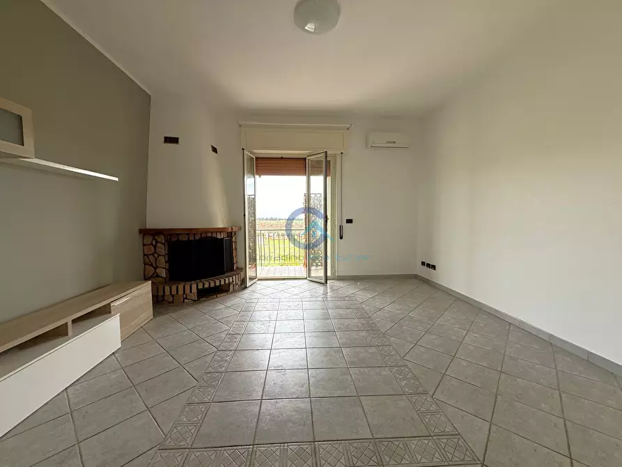 Immagine 4 di Trilocale in affitto  a Catanzaro