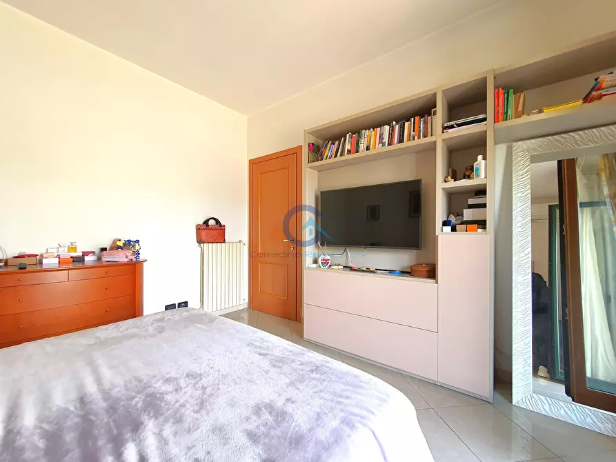 Immagine 15 di Trilocale in vendita  in Viale Cassiodoro 25 a Catanzaro