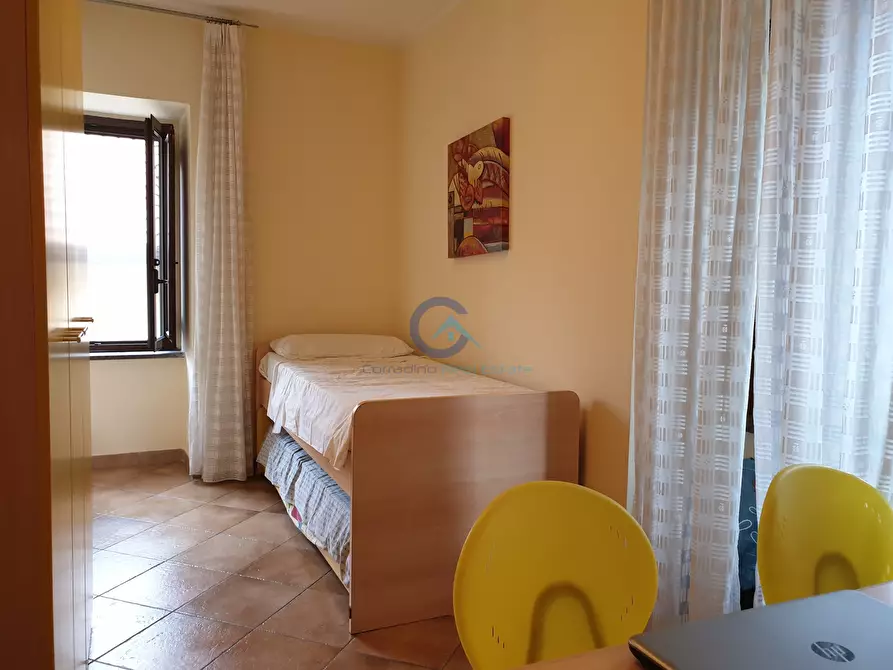 Immagine 9 di Stanza singola in affitto  a Catanzaro