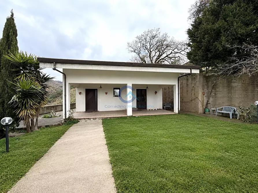 Immagine 2 di Villa in vendita  in Via Codella a Settingiano