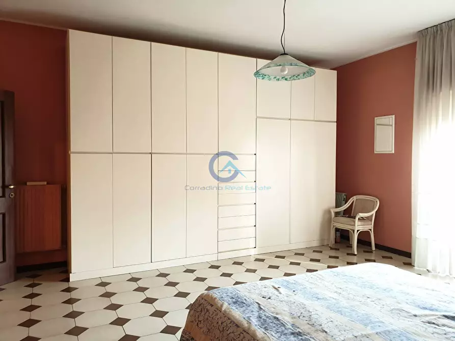 Immagine 2 di Pentalocale in affitto  a Catanzaro