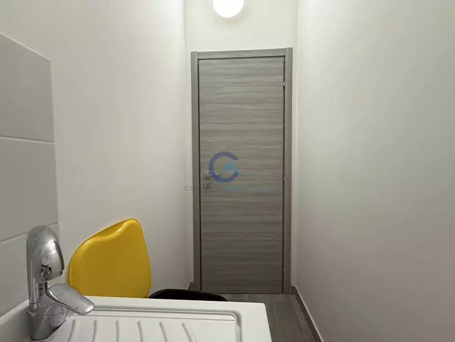 Immagine 10 di Trilocale in affitto  a Catanzaro