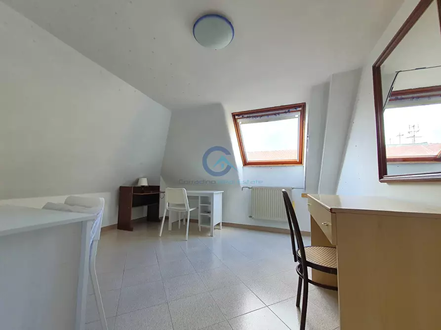 Immagine 14 di Trilocale in affitto  a Catanzaro