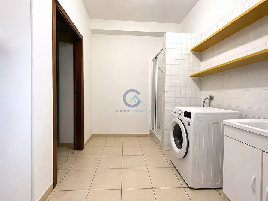 Immagine 26 di Casa bifamiliare in vendita  in Viale dei Tulipani 32 a Catanzaro