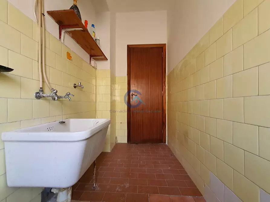 Immagine 10 di Quadrilocale in vendita  in Viale Pio X 228 a Catanzaro