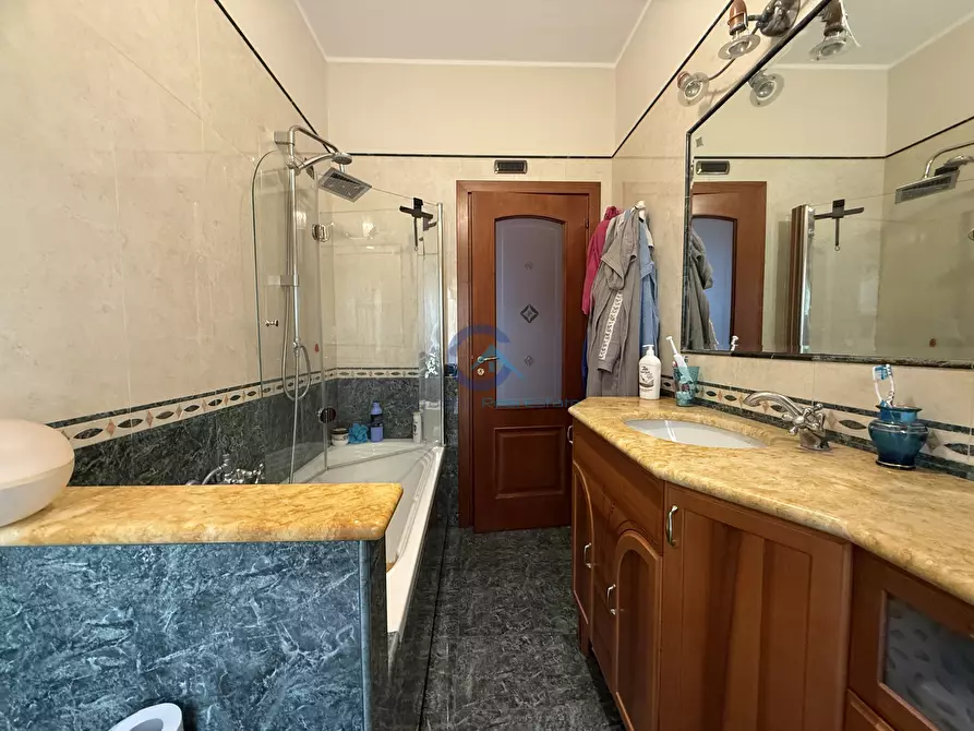 Immagine 14 di Quadrilocale in affitto  in Via Naccoloso 11 a Catanzaro